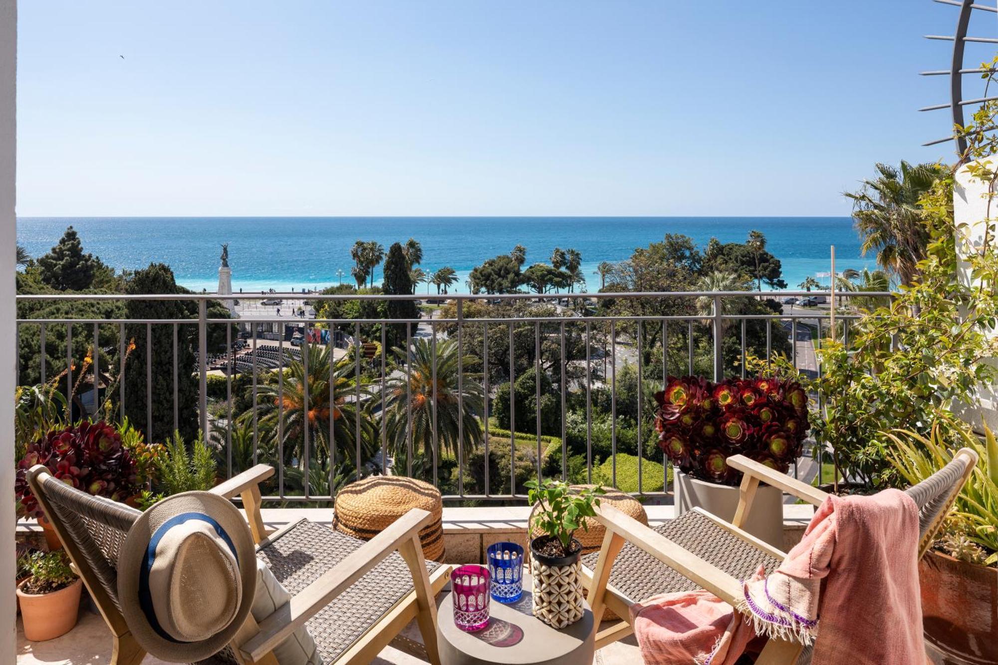 Unique Sea View Apartment, Center, 100M2 Ницца Экстерьер фото